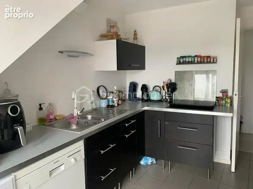 Appartement t2 loue - photo 2