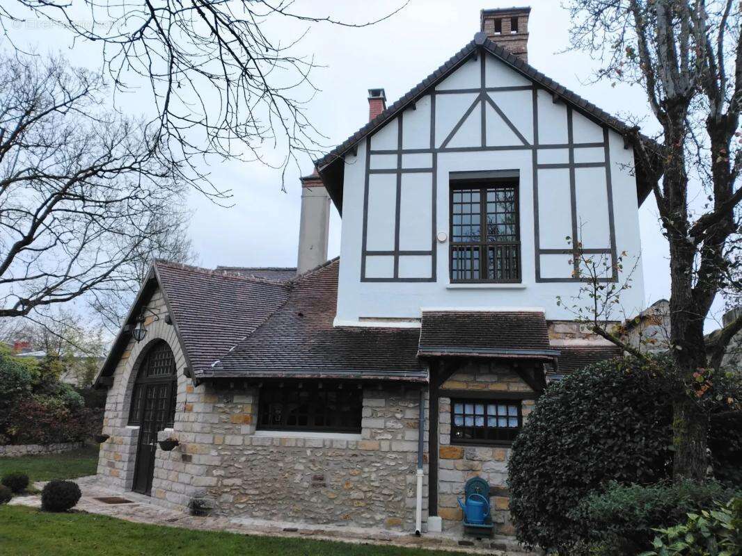 Maison à CHARTRETTES