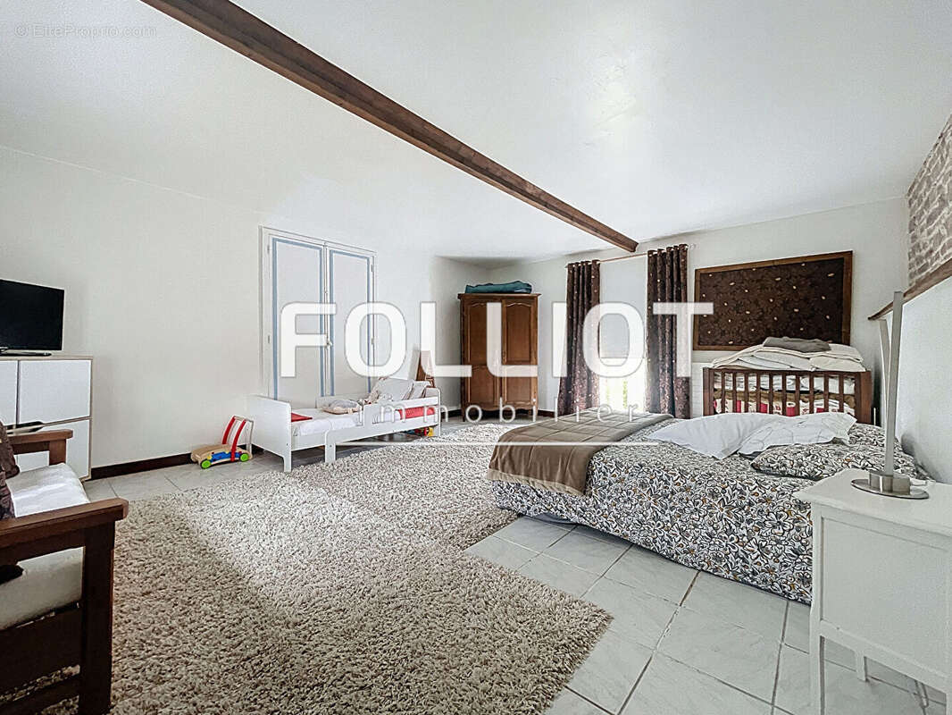 A vendre - Maison Bourgvallées - Soulles - photo 9