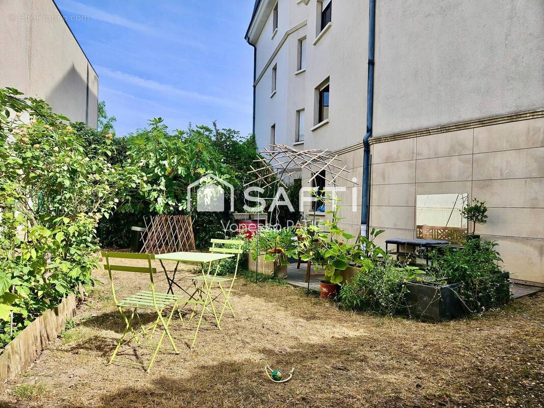 Photo 1 - Appartement à ISSY-LES-MOULINEAUX