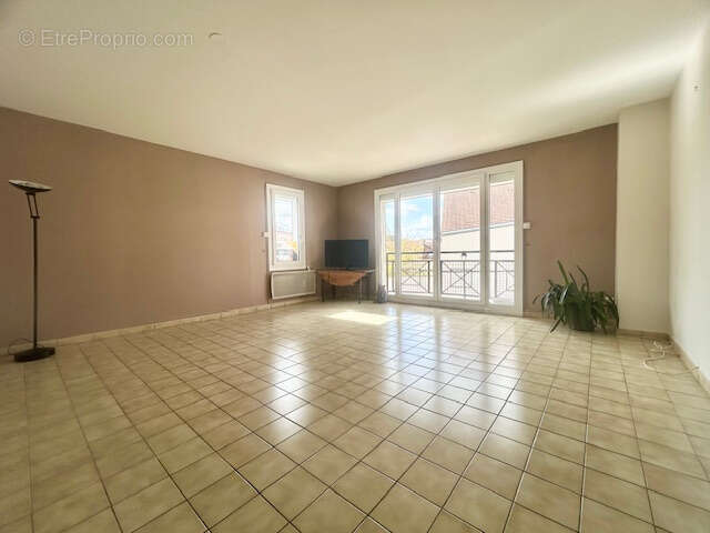 Appartement à MONTLHERY