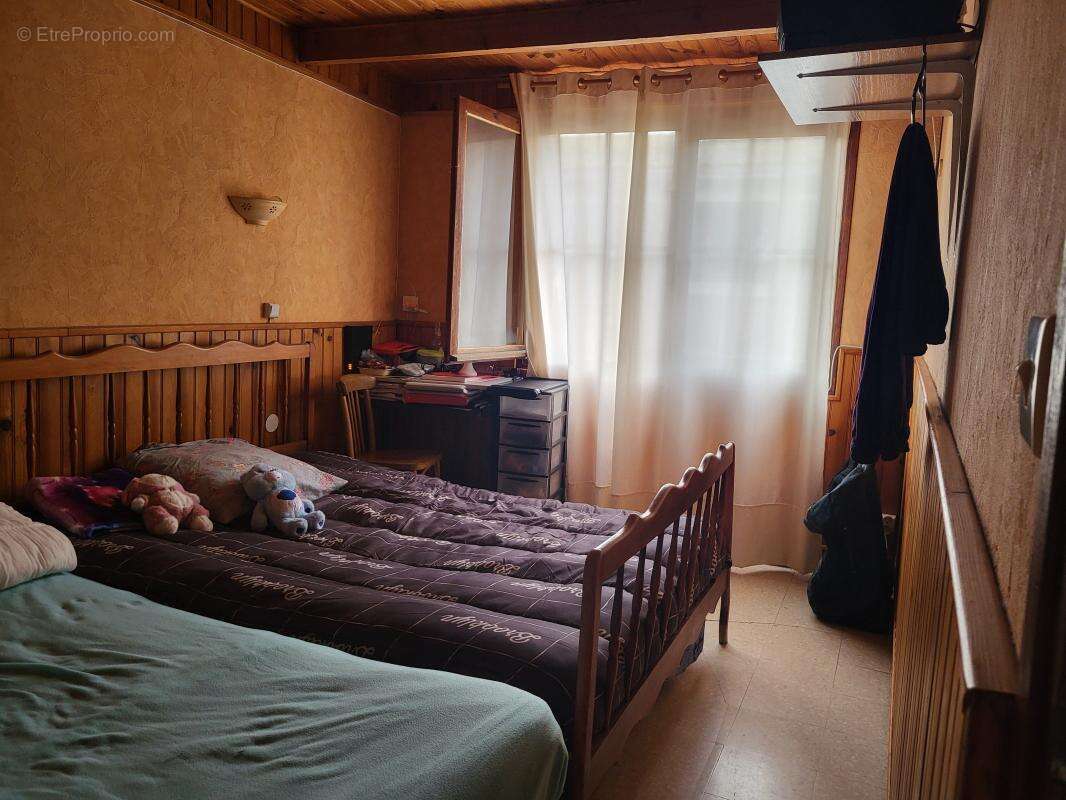 Maison à LEZIGNAN-LA-CEBE