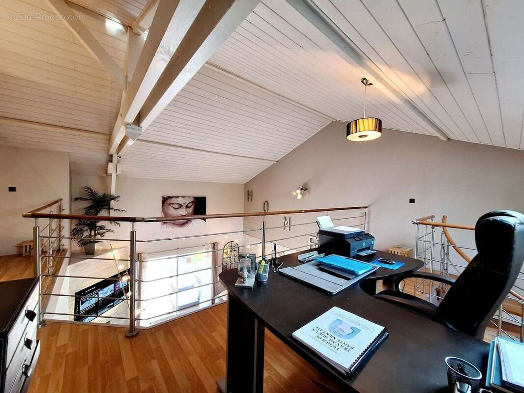 mezzanine