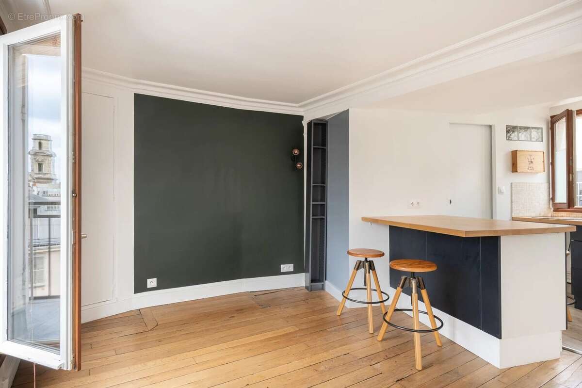 Appartement à PARIS-6E
