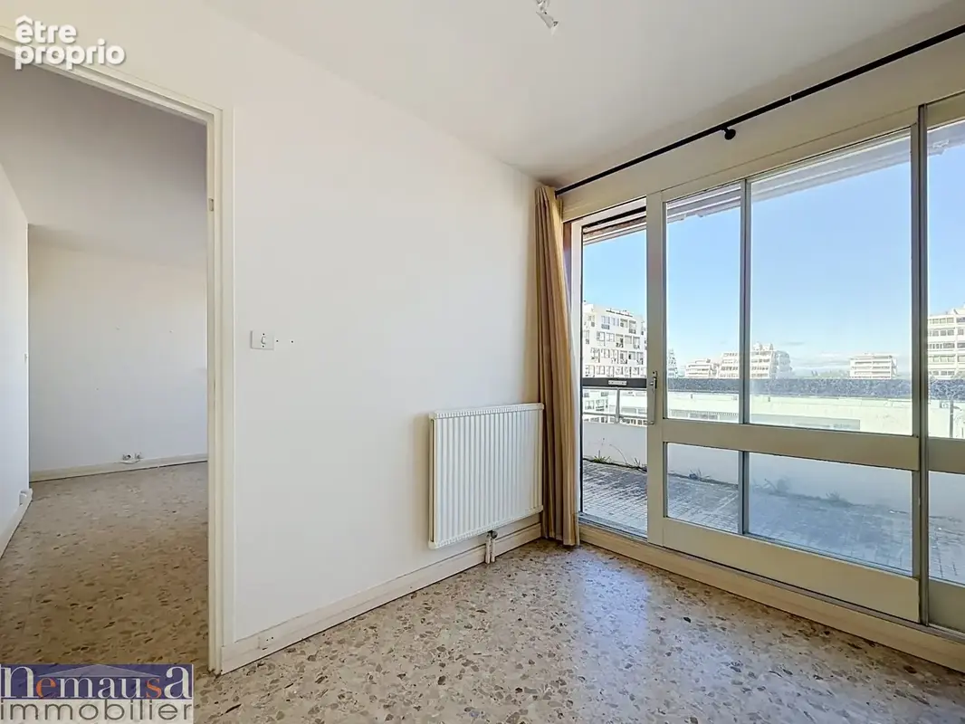La grande-motte   t2 avec terrasse de 15 m2 et aperçu mer - photo 9