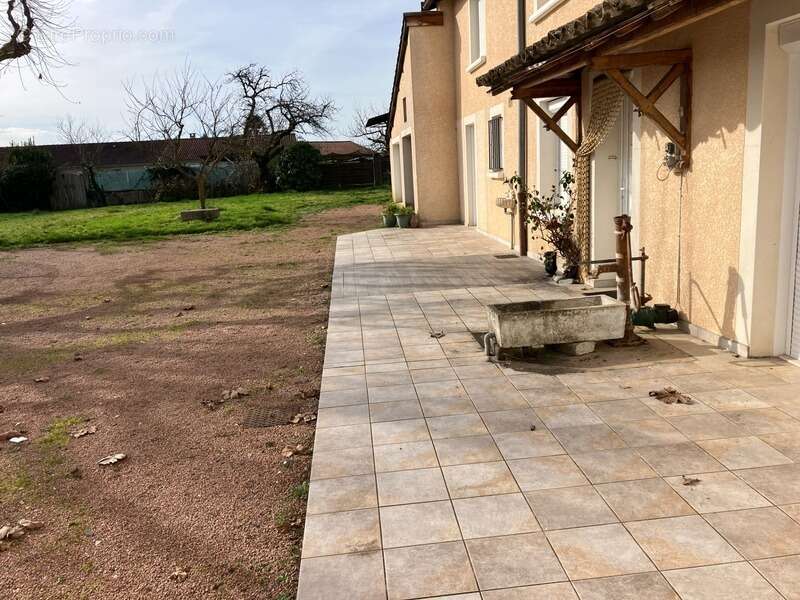 Maison à vendre 6 pièces proche à TAPONAS (69220) 15 mn de villefranche - Maison de 110 m² avec Jardin privatif et 2 Parkings .A - photo 5