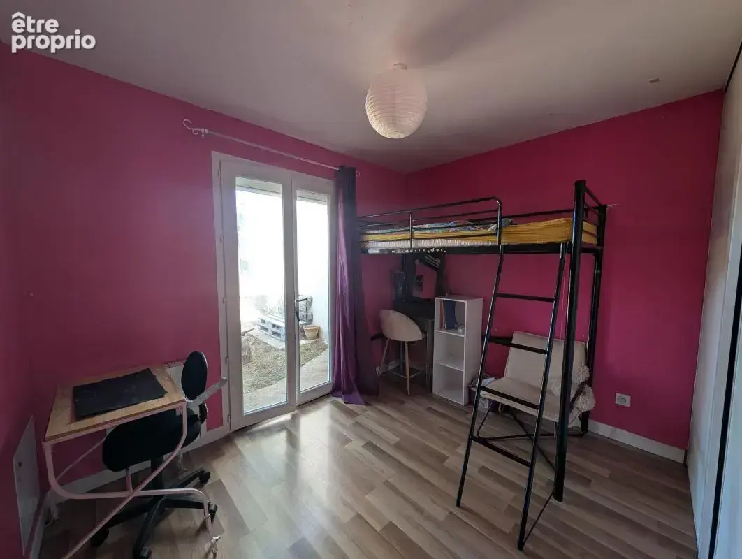 Lézignan-la-Cèbe : belle maison de plain-pied rénovée, au calme d'une impasse - photo 10