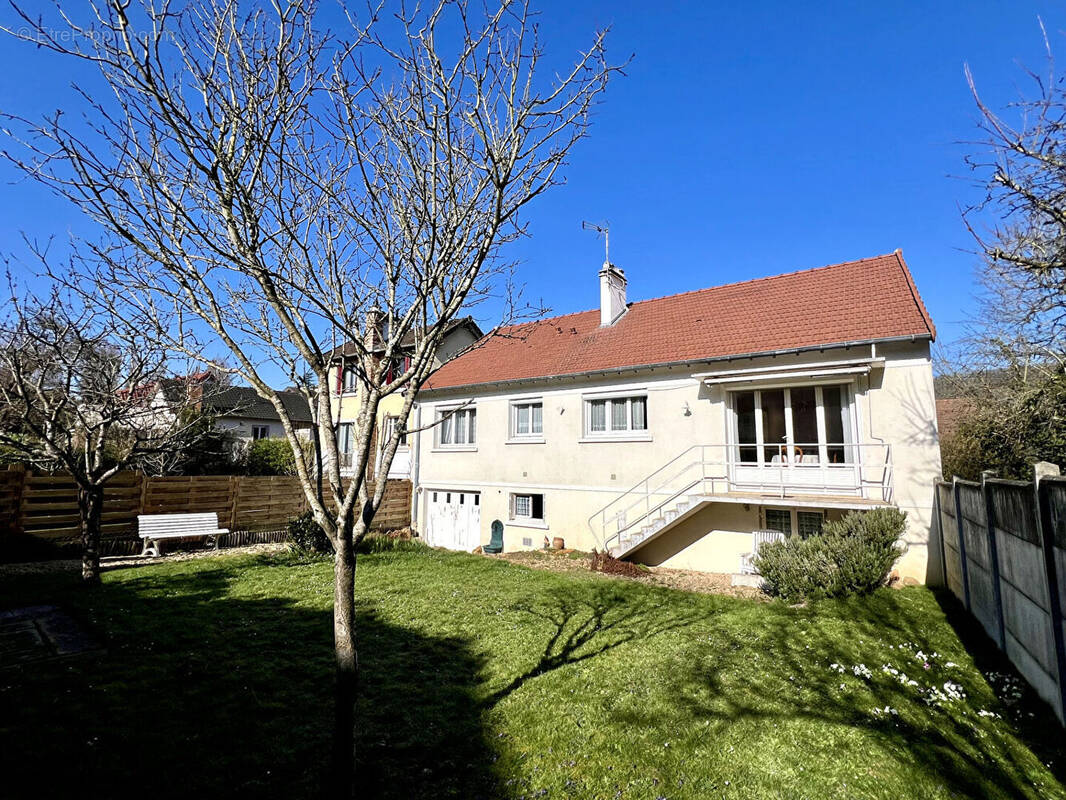 Maison à VILLEBON-SUR-YVETTE
