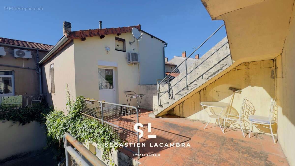 Appartement à SAINT-JUERY