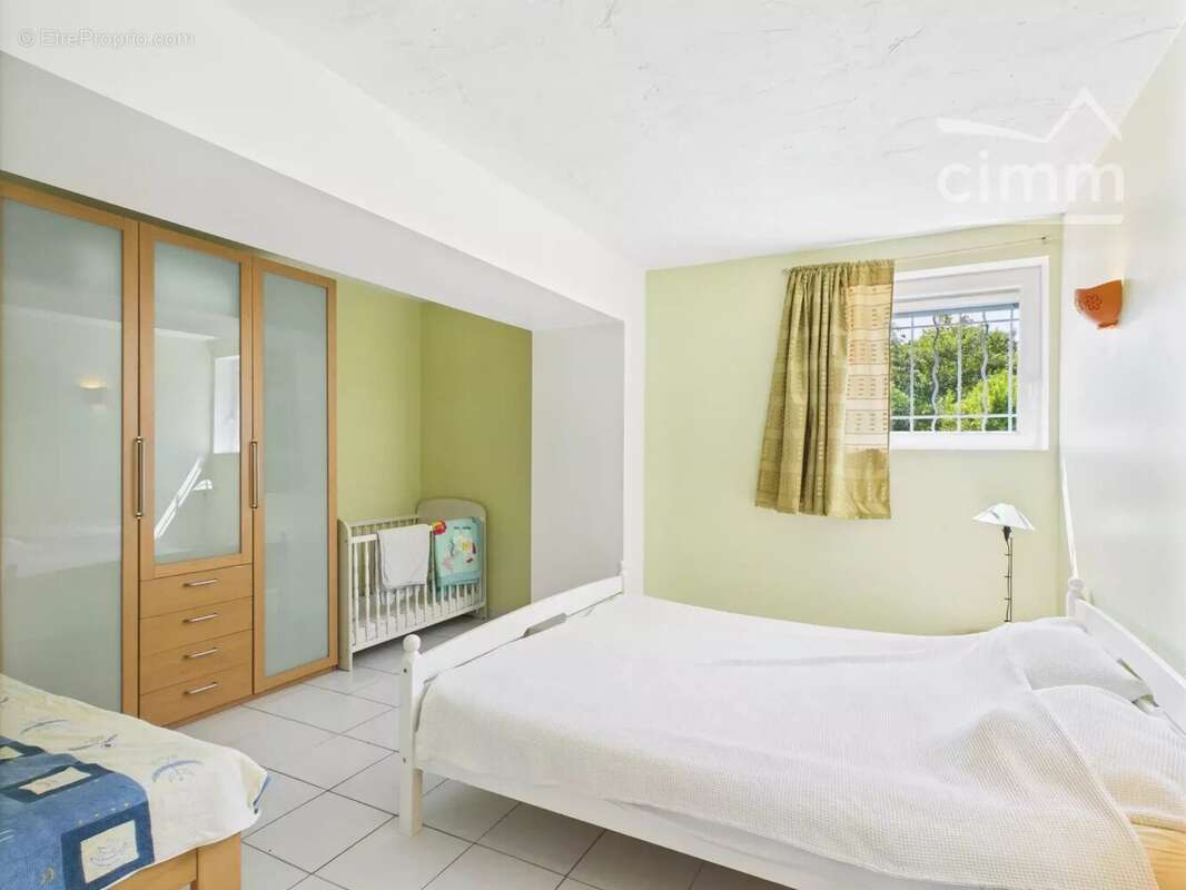 Maison à MOLIERES-SUR-CEZE