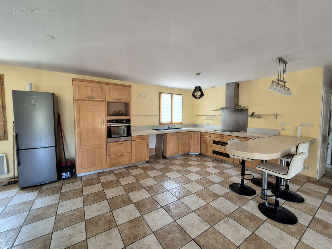 Maison à REGUSSE