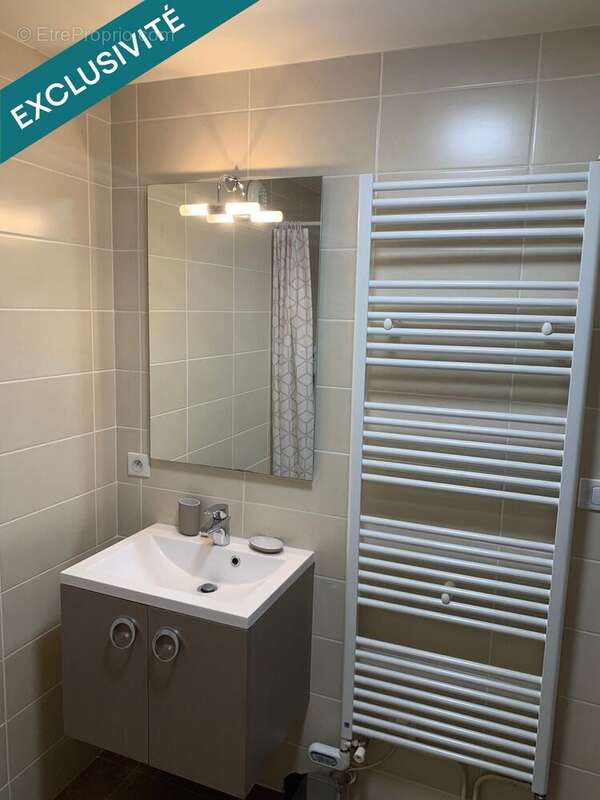 Photo 8 - Appartement à VIC-SUR-CERE
