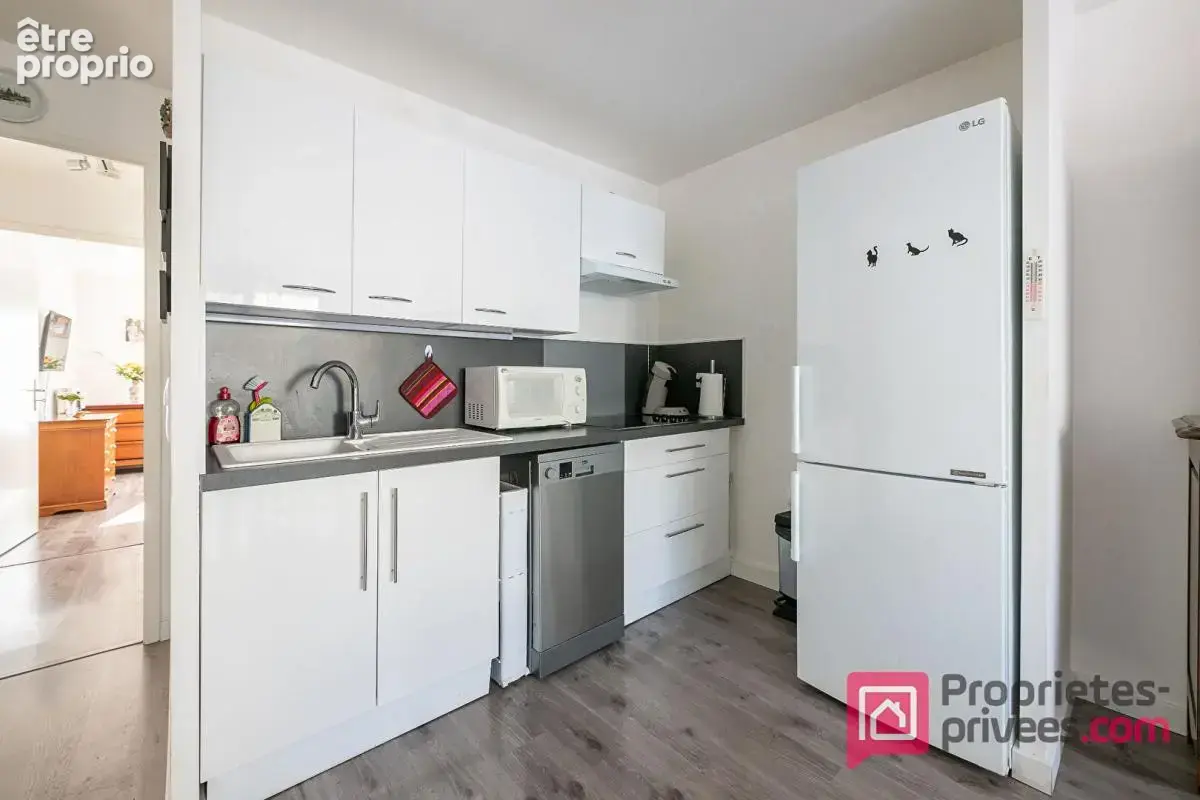 Appartement  3 pièces- 58m²- Gand balcon- Parking- Ascenseur - photo 5