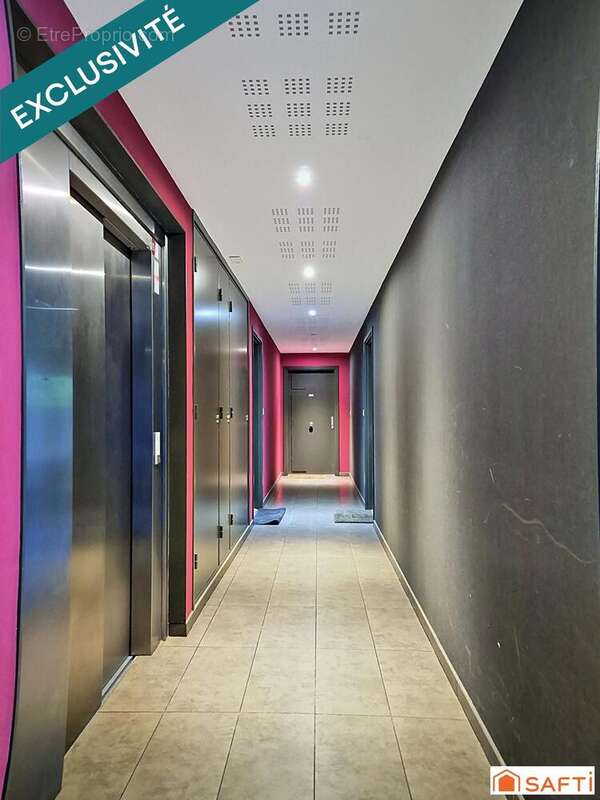 Photo 8 - Appartement à NEUVILLE-SUR-SAONE