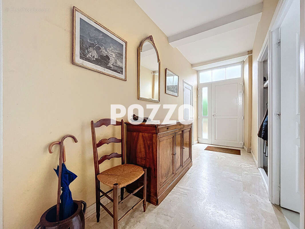 Maison à VILLEDIEU-LES-POELES