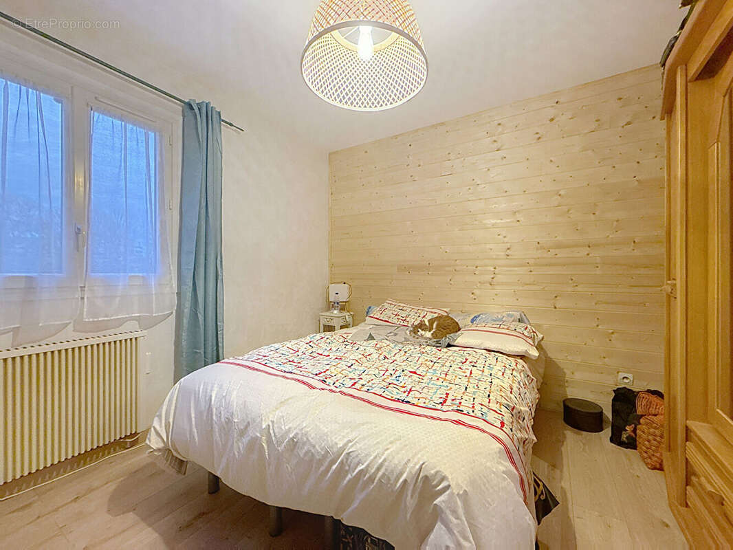 Maison à L'ISLE-D'ABEAU