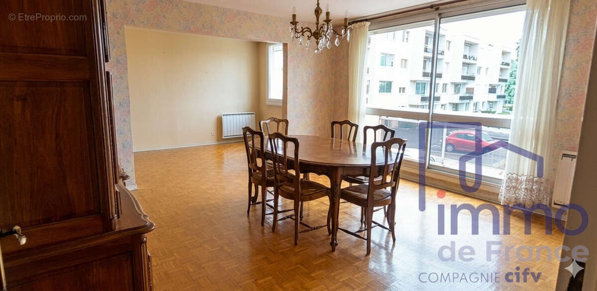 Appartement 80 m² à Le Puy-En-Velay  - photo 2