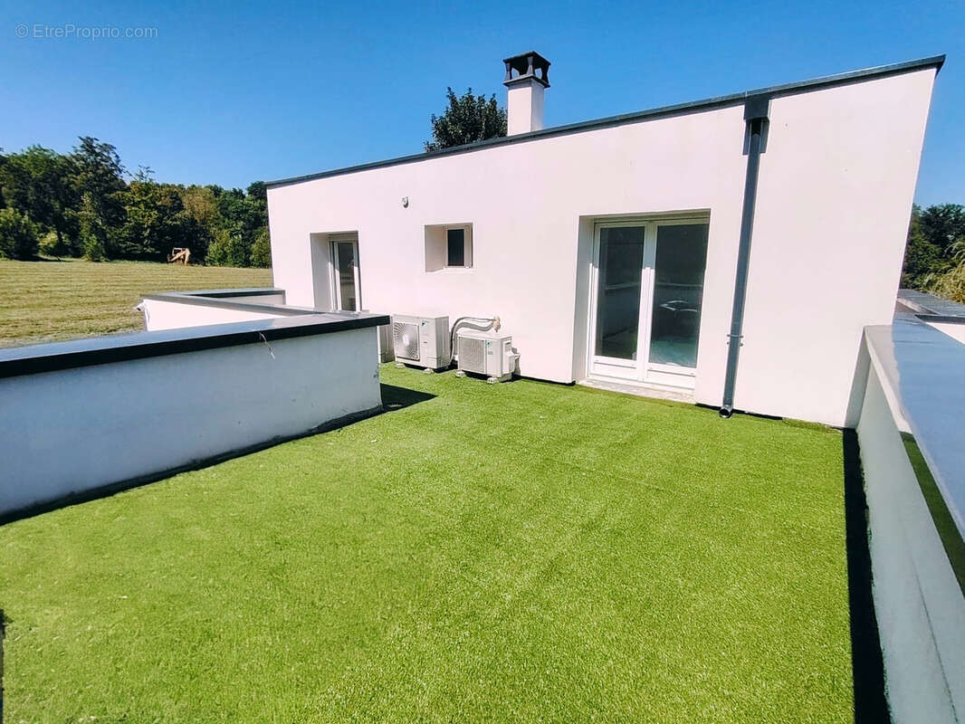 Maison à CAUVIGNY