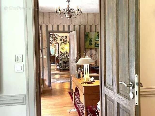 Maison à BLANQUEFORT