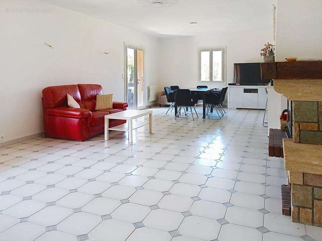 Maison à LE VAL