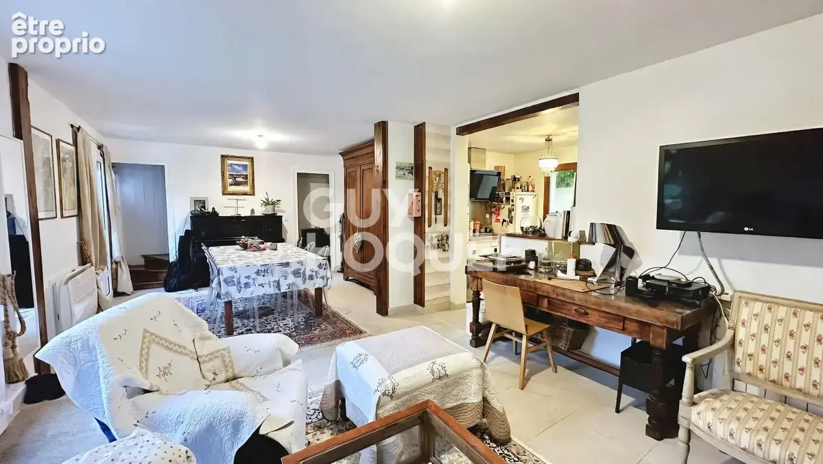 Appartement à SAINT-REMY-LES-CHEVREUSE