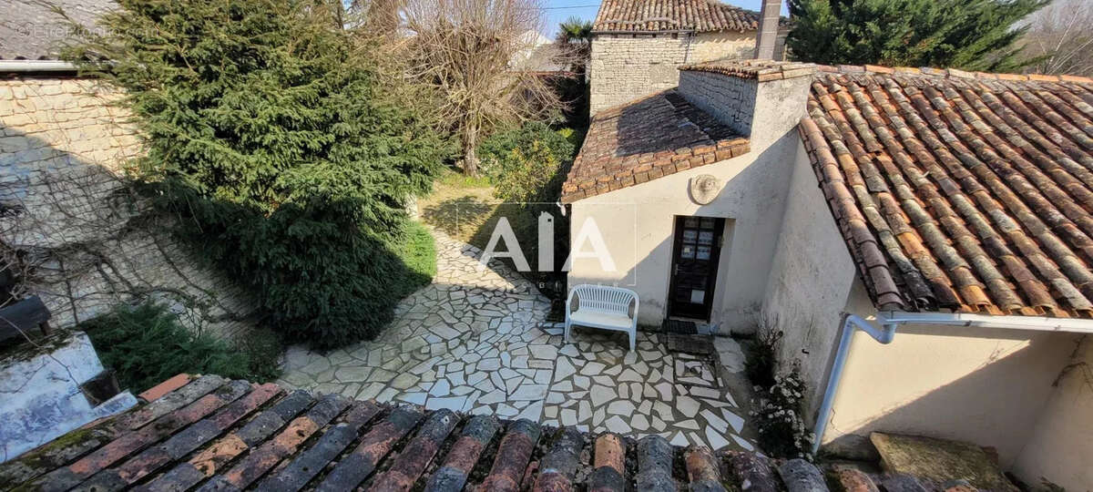Charmant Ensemble de Maisons Charentaises - photo 44
