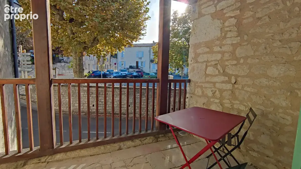 Joli appartement T2 de 55 m2 avec balcon, situé au 1er étage d'une co-propriété - photo 15