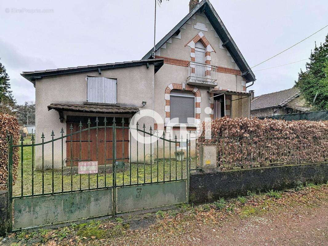 Maison à RAZAC-SUR-L'ISLE