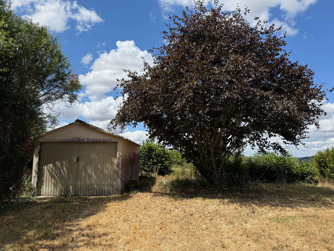 Auv 1224 : Maison en pierres, garage, vue superbe, 822m2 - photo 54