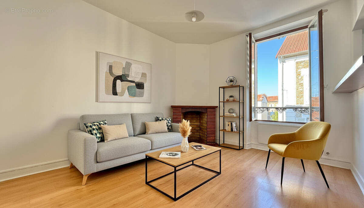 Appartement à CORBEIL-ESSONNES