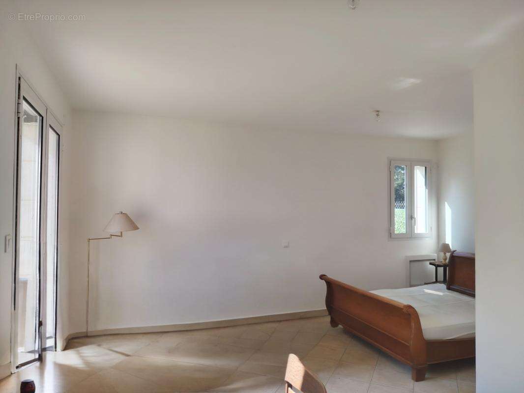 Propriété de caractère avec dépendances, piscine et maison r - photo 19