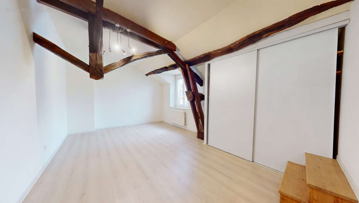 Appartement à SAINT-GEOIRS