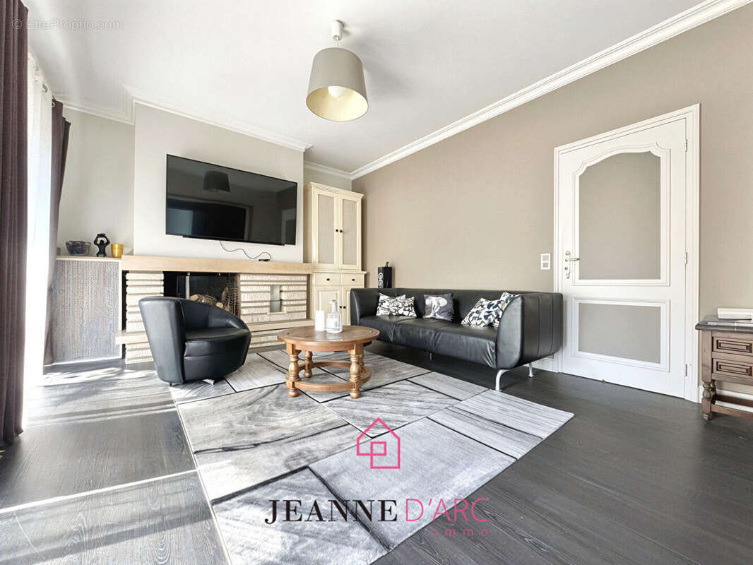 Maison à BOIS-GUILLAUME