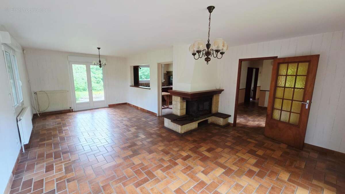 Maison à HAUCOURT