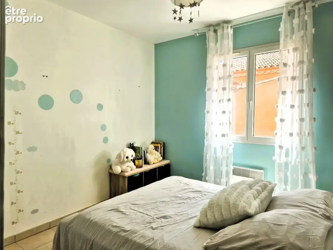 Villa de plain-pied avec garage et piscine - photo 11