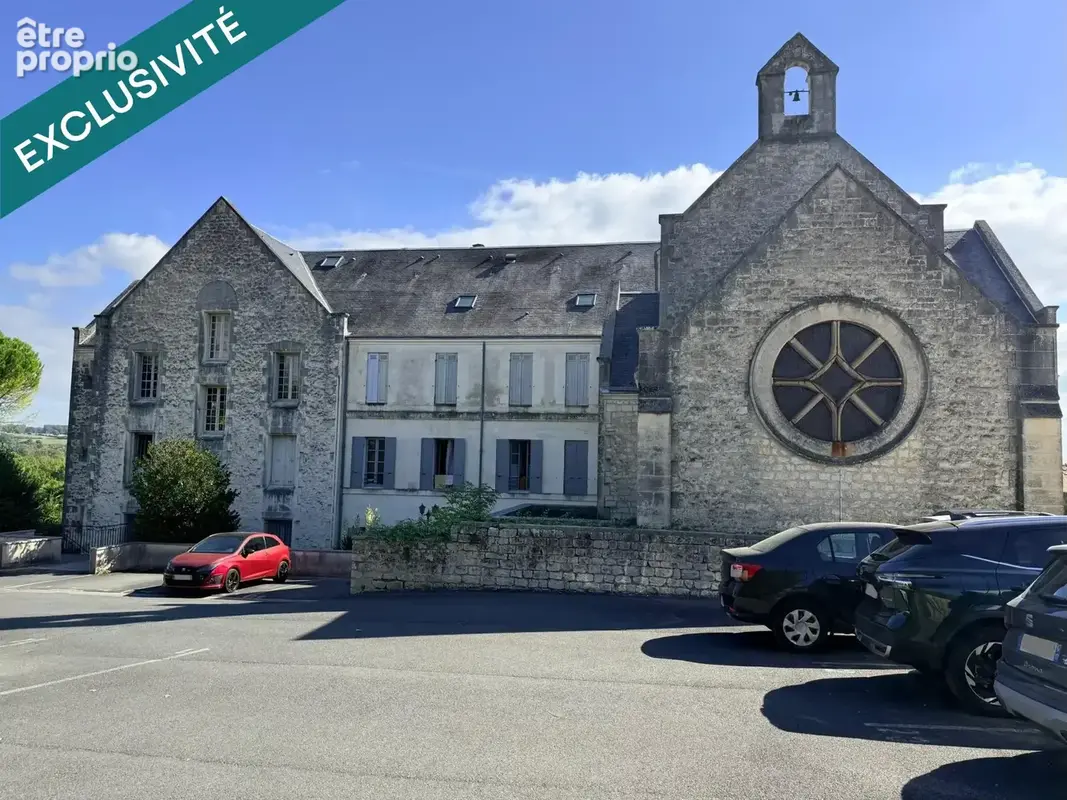 Photo 1 - Appartement à SAINTES