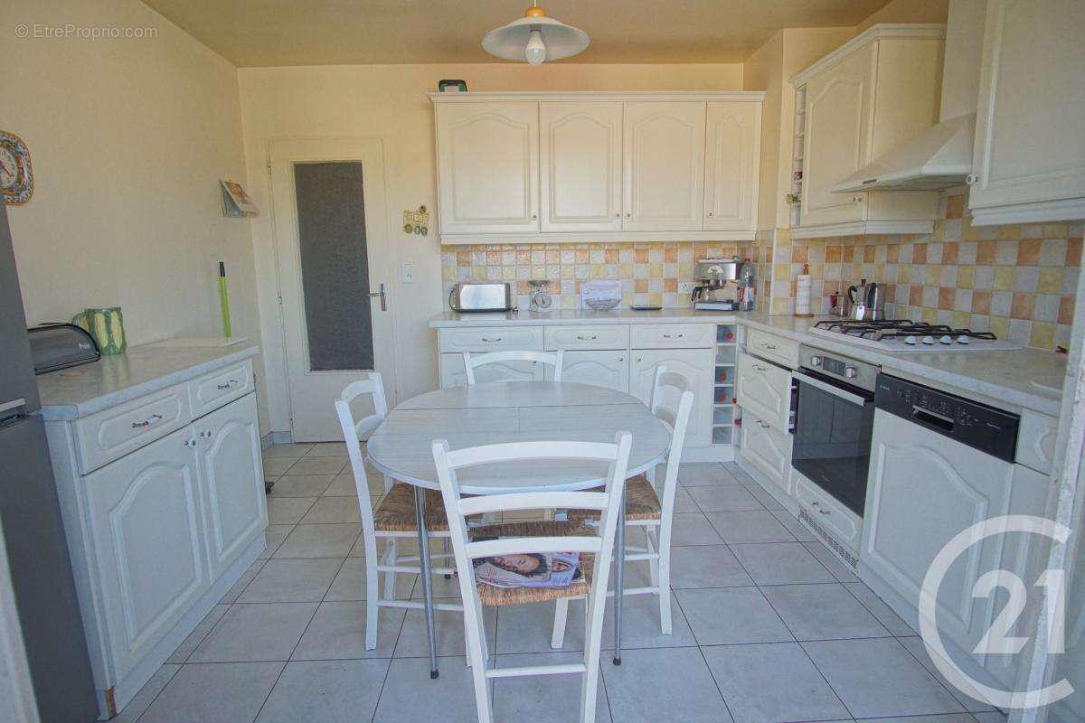 Maison à CHOISY-LE-ROI