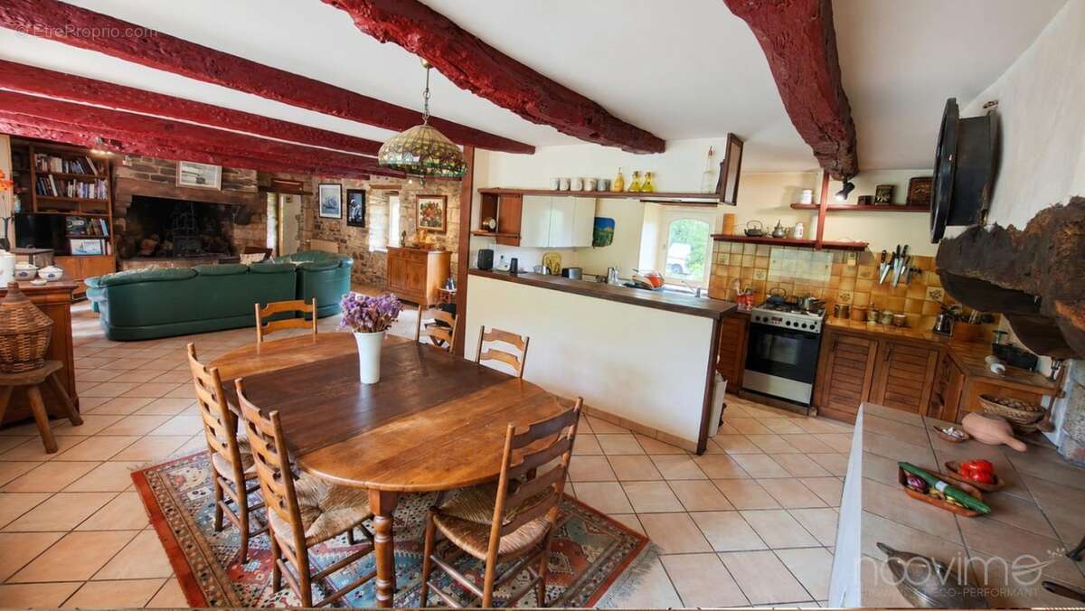 Maison à GUIDEL