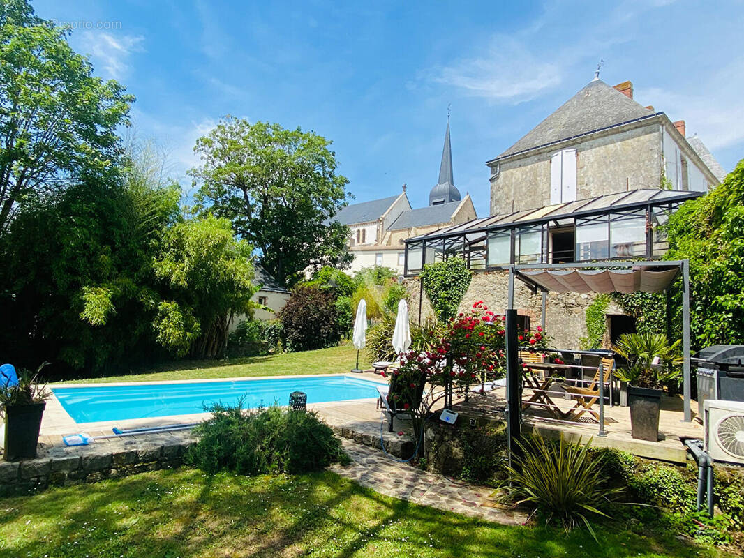 Maison à LE POIRE-SUR-VIE