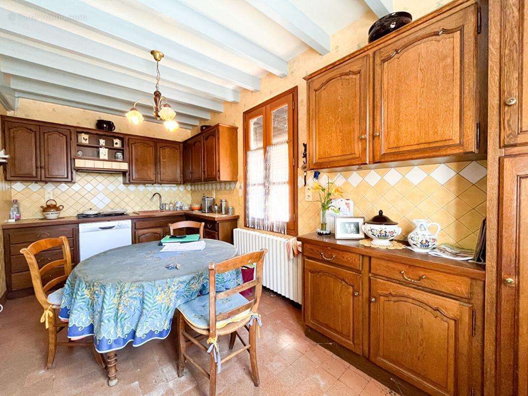 Maison à VARENNES-SUR-FOUZON