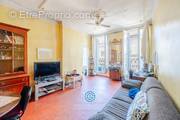 Appartement à MARSEILLE-1E