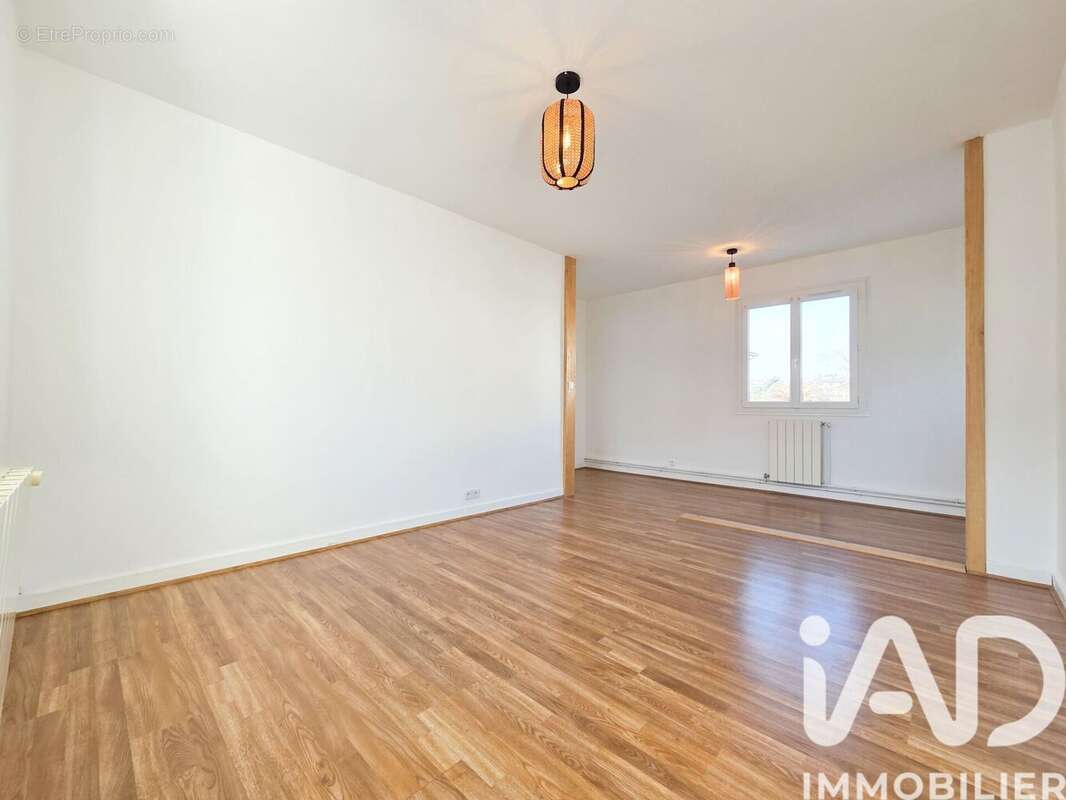 Photo 4 - Appartement à POISAT