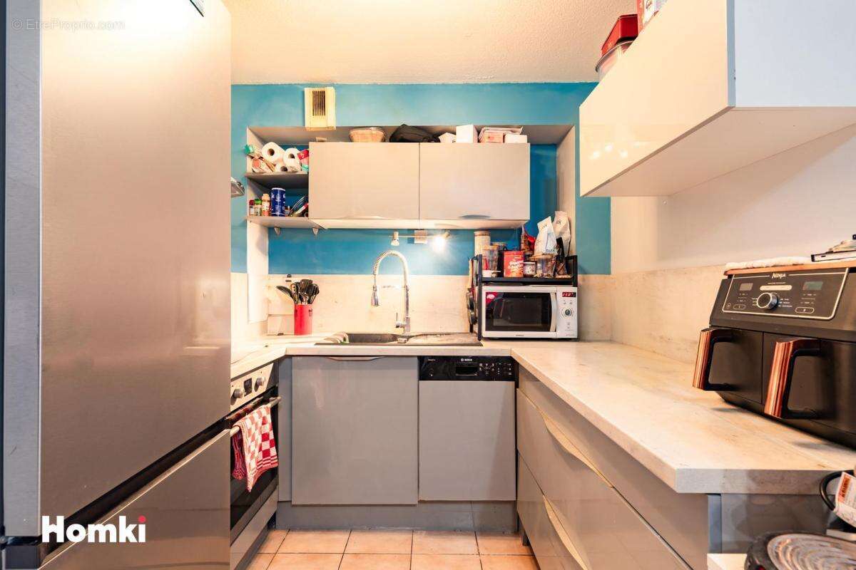 Appartement T3 de 56 m2 à Narbonne 11100, Avenue Élie Sermet - photo 5