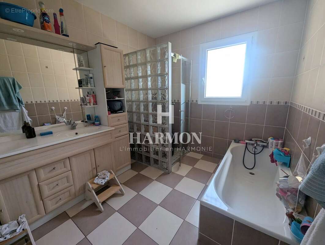 Harmon a vendre - maison sur momas - photo 11