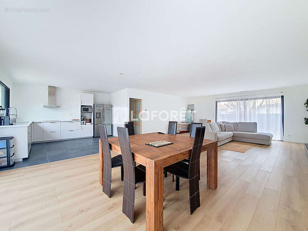 Maison à VILLEMUR-SUR-TARN