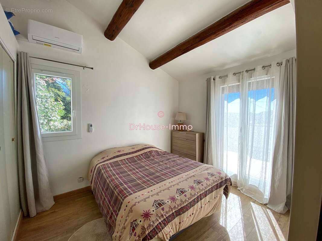 Maison à ROQUEVAIRE