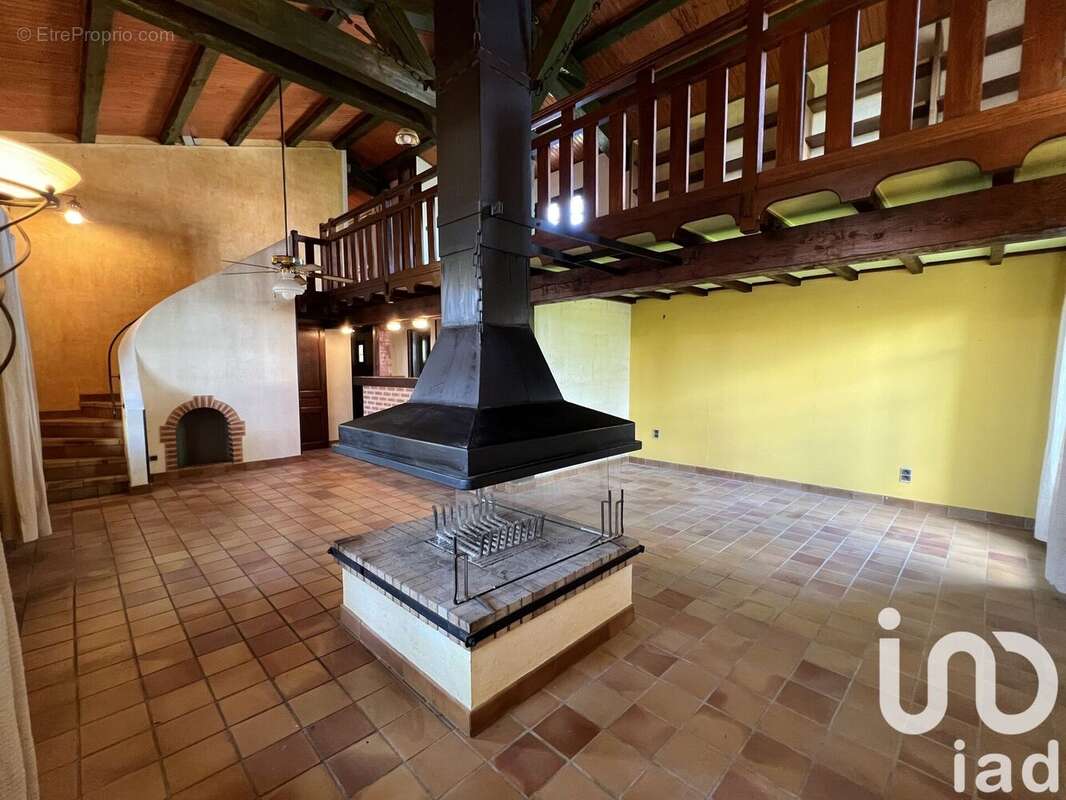 Photo 3 - Maison à GALLARGUES-LE-MONTUEUX