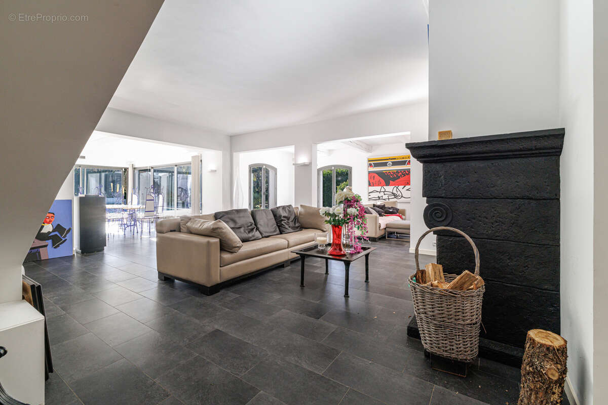 Maison à LA COLLE-SUR-LOUP