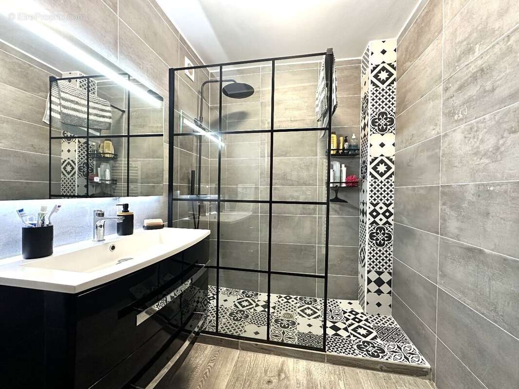 Appartement à TARASCON