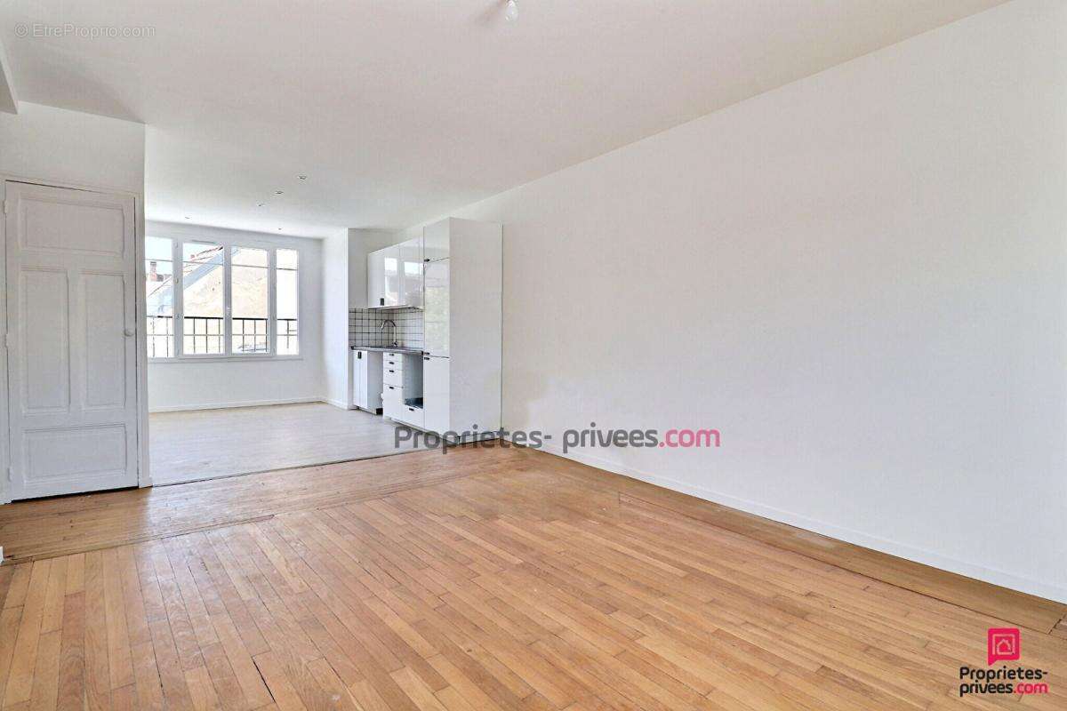 Appartement à ARPAJON